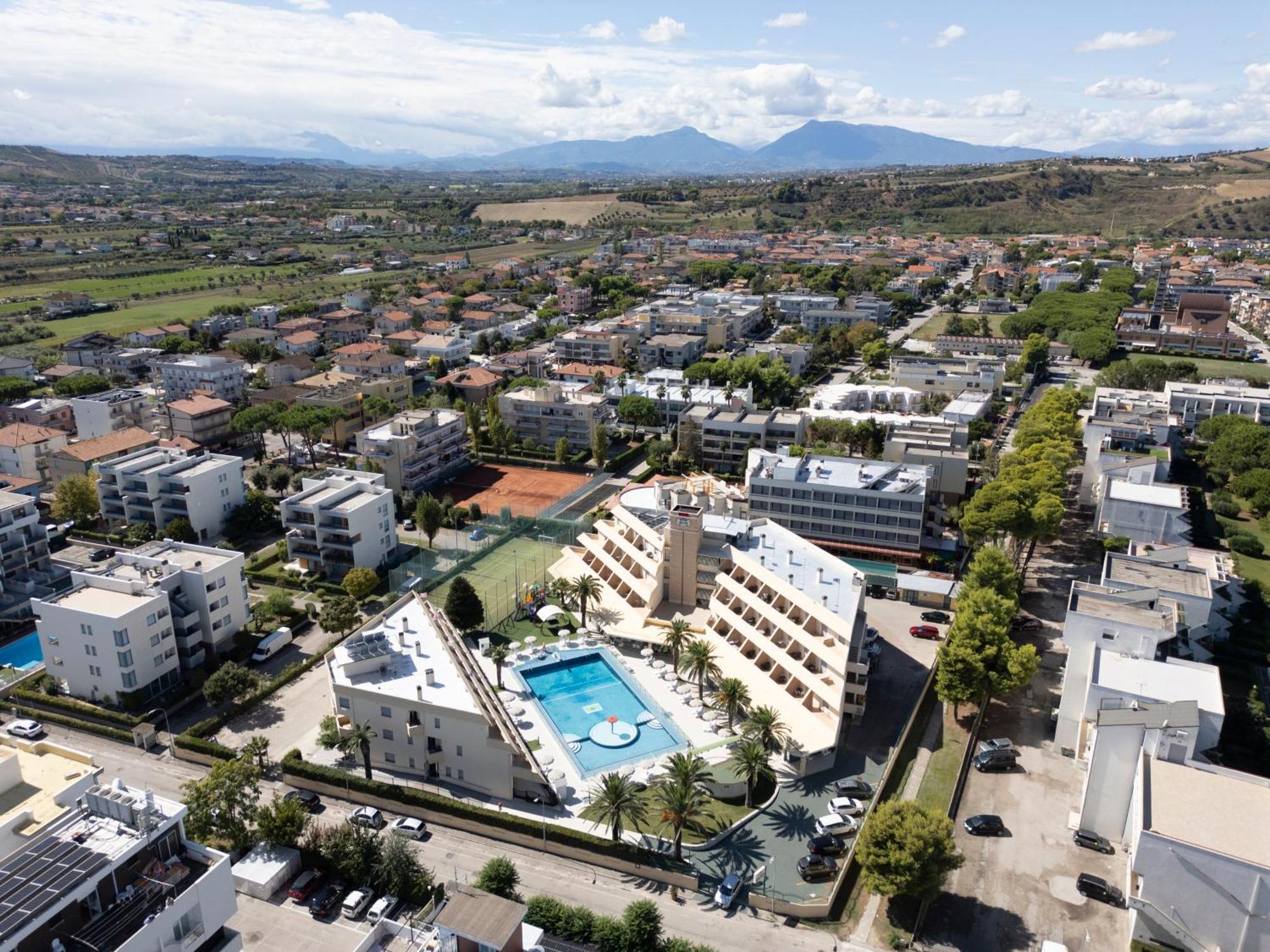 Park Hotel & Dependance Con Spiaggia Martinsicuro Zewnętrze zdjęcie